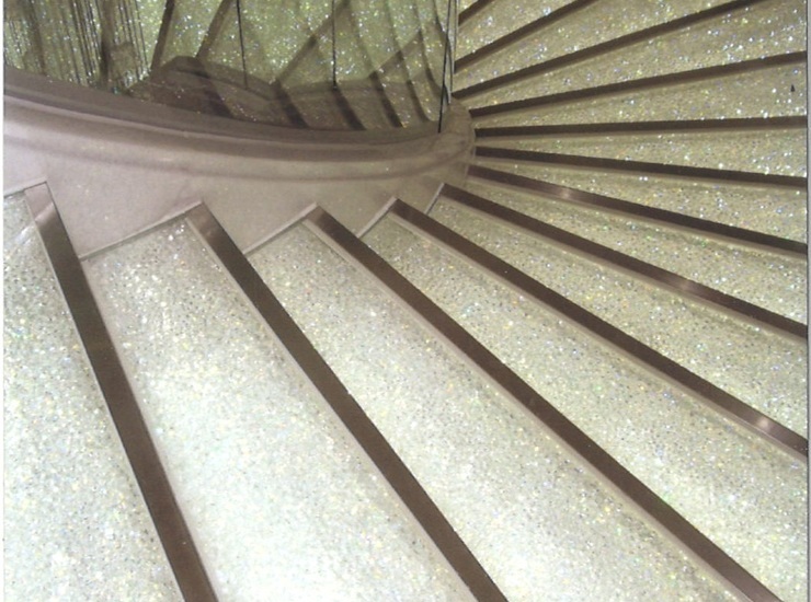 シンデレラのガラス階段のサムネイル